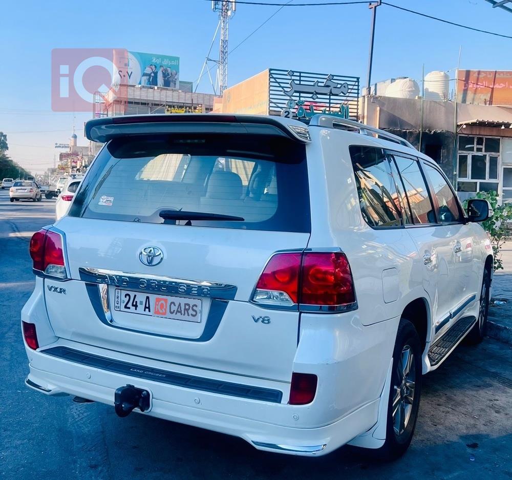 تويوتا لاندكروزر